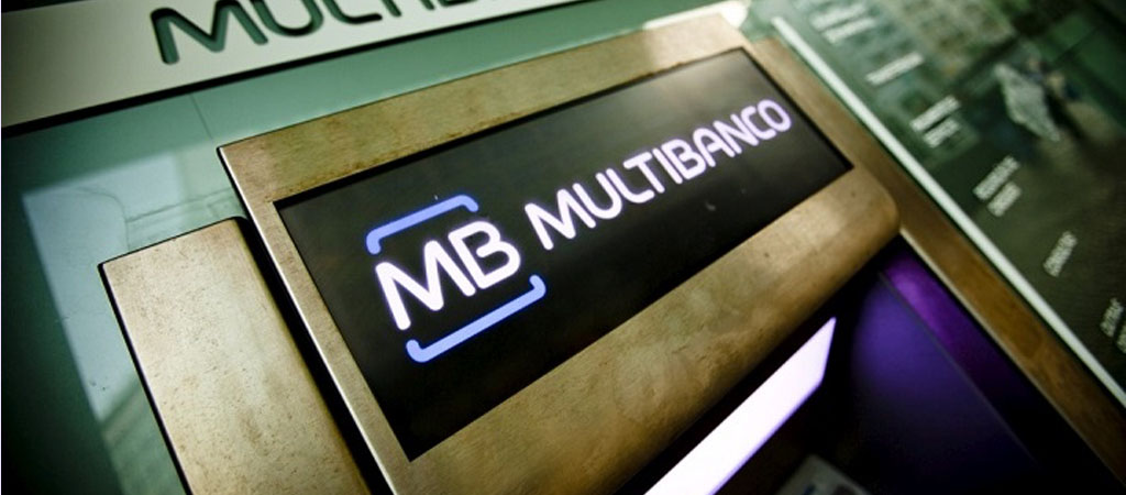 Multibanco logó, portugál fizetési rendszer, készpénzfelvétel, befizetés, biztonságos tranzakciók, banki szolgáltatás